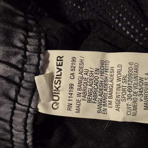 Quiksilver men's size Large gray Volleyshorts, elastic waist, liners, EUC - Picture 7 of 9